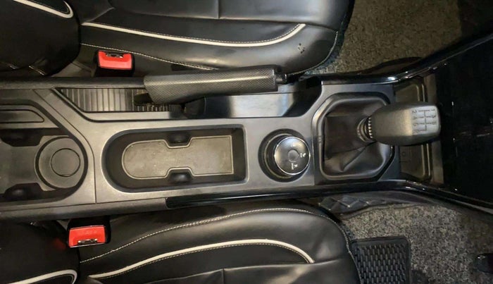 2023 Tata NEXON PURE 1.2 PETROL, CNG, Manual, 20,372 km, Gear Lever