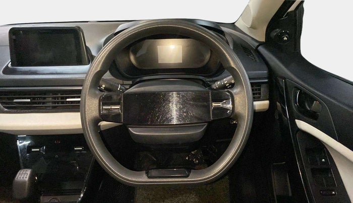 2023 Tata NEXON PURE 1.2 PETROL, CNG, Manual, 20,372 km, Steering Wheel Close Up
