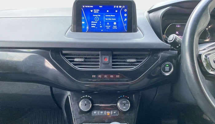 2022 Tata NEXON XZA PLUS DIESEL DARK EDITION, Diesel, Automatic, 31,730 km, Air Conditioner