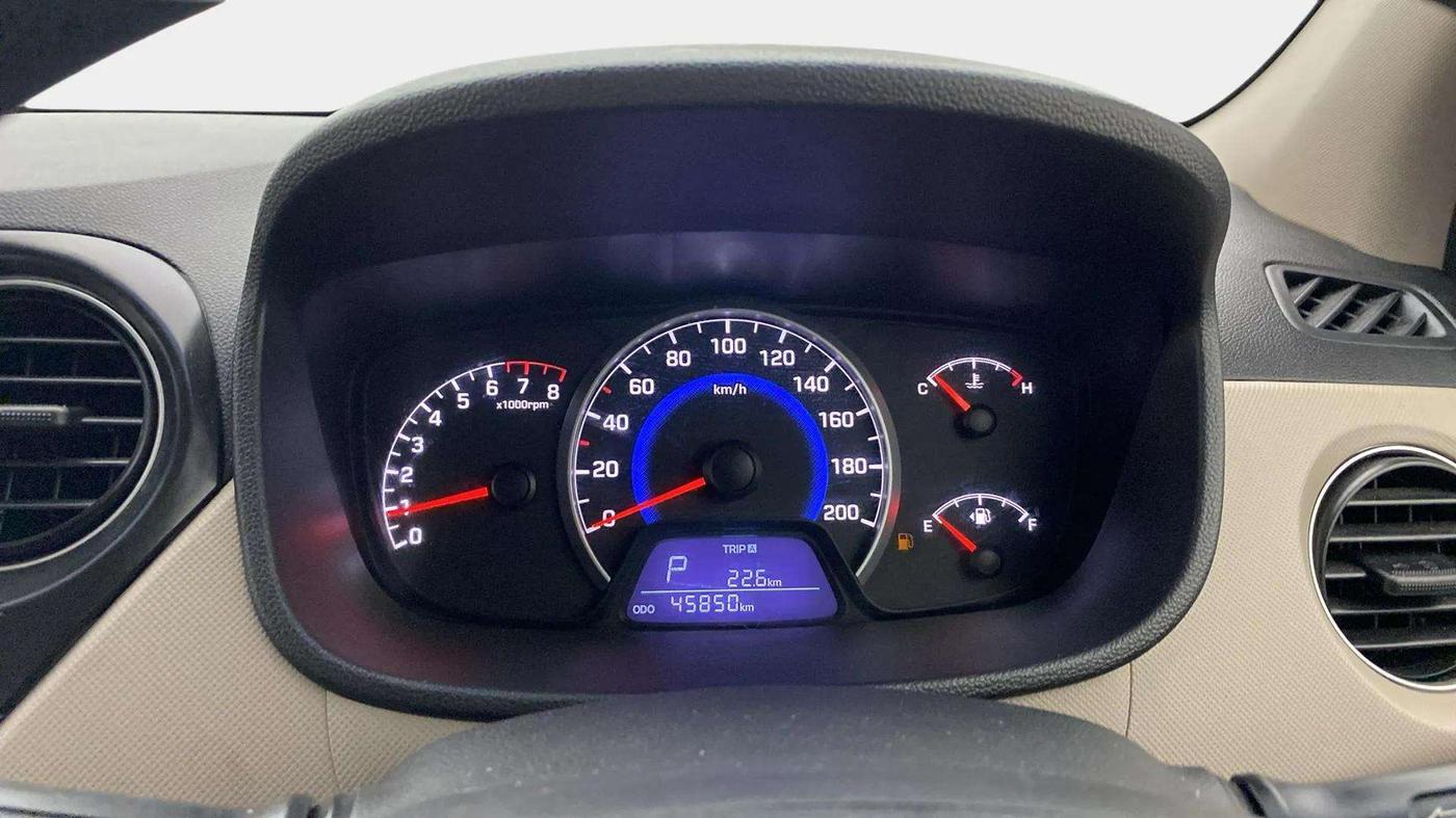 2016 Hyundai Grand i10 MAGNA AT 1.2 KAPPA VTVT, Petrol, Automatic, 45,828 km, Odometer Image