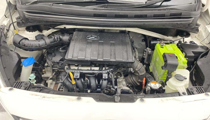 2016 Hyundai Grand i10 MAGNA AT 1.2 KAPPA VTVT, Petrol, Automatic, 45,828 km, Engine View
