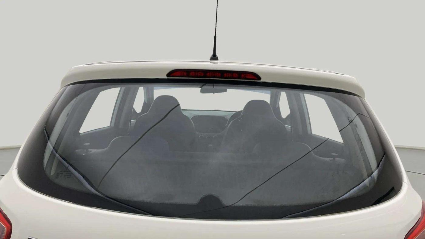 2016 Hyundai Grand i10 MAGNA AT 1.2 KAPPA VTVT, Petrol, Automatic, 45,828 km, Rear Windshield