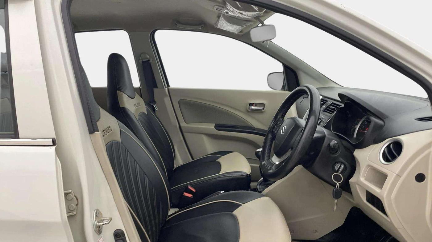 2020 Maruti Celerio ZXI, Petrol, Manual, 25,276 km, Right Side Front Door Cabin