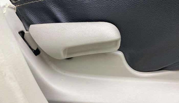 2020 Maruti Celerio ZXI, Petrol, Manual, 25,276 km, Driver Side Adjustment Panel
