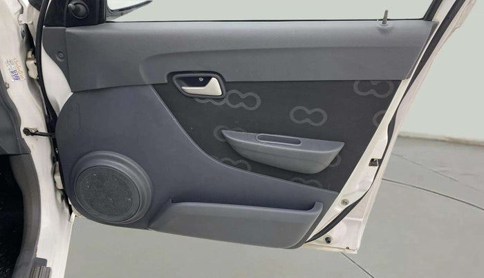2014 Maruti Alto 800 LXI, Petrol, Manual, 33,731 km, Driver Side Door Panels Control