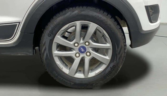 2018 Ford FREESTYLE TITANIUM 1.2 PETROL, Petrol, Manual, 40,849 km, Left Rear Wheel