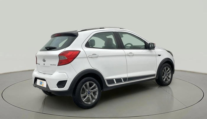 2018 Ford FREESTYLE TITANIUM 1.2 PETROL, Petrol, Manual, 40,849 km, Right Back Diagonal