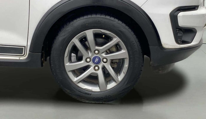 2018 Ford FREESTYLE TITANIUM 1.2 PETROL, Petrol, Manual, 40,849 km, Right Front Wheel