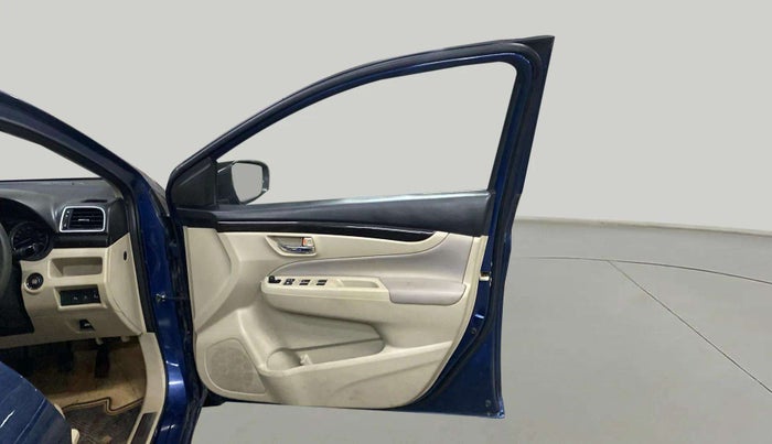 2017 Maruti Ciaz ALPHA 1.4 PETROL, Petrol, Manual, 95,334 km, RHS Front Door
