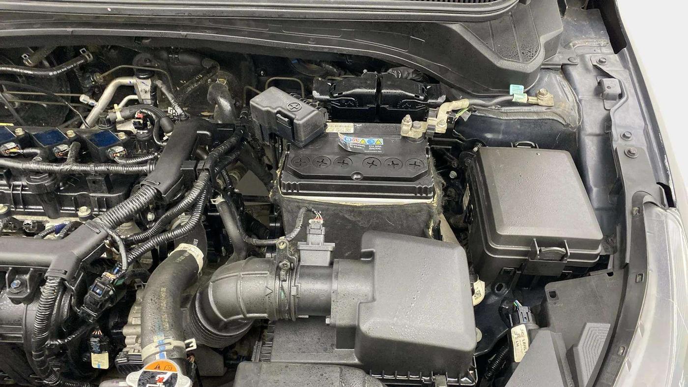 2023 Hyundai NEW I20 MAGNA 1.2 MT, Petrol, Manual, 11,635 km, Engine View - Left