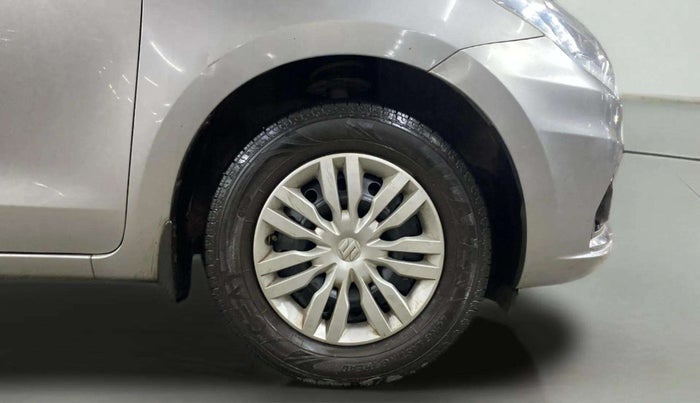 2019 Hyundai Elite i20 SPORTZ PLUS  1.2 CVT, Petrol, Automatic, 69,799 km, Right Front Wheel