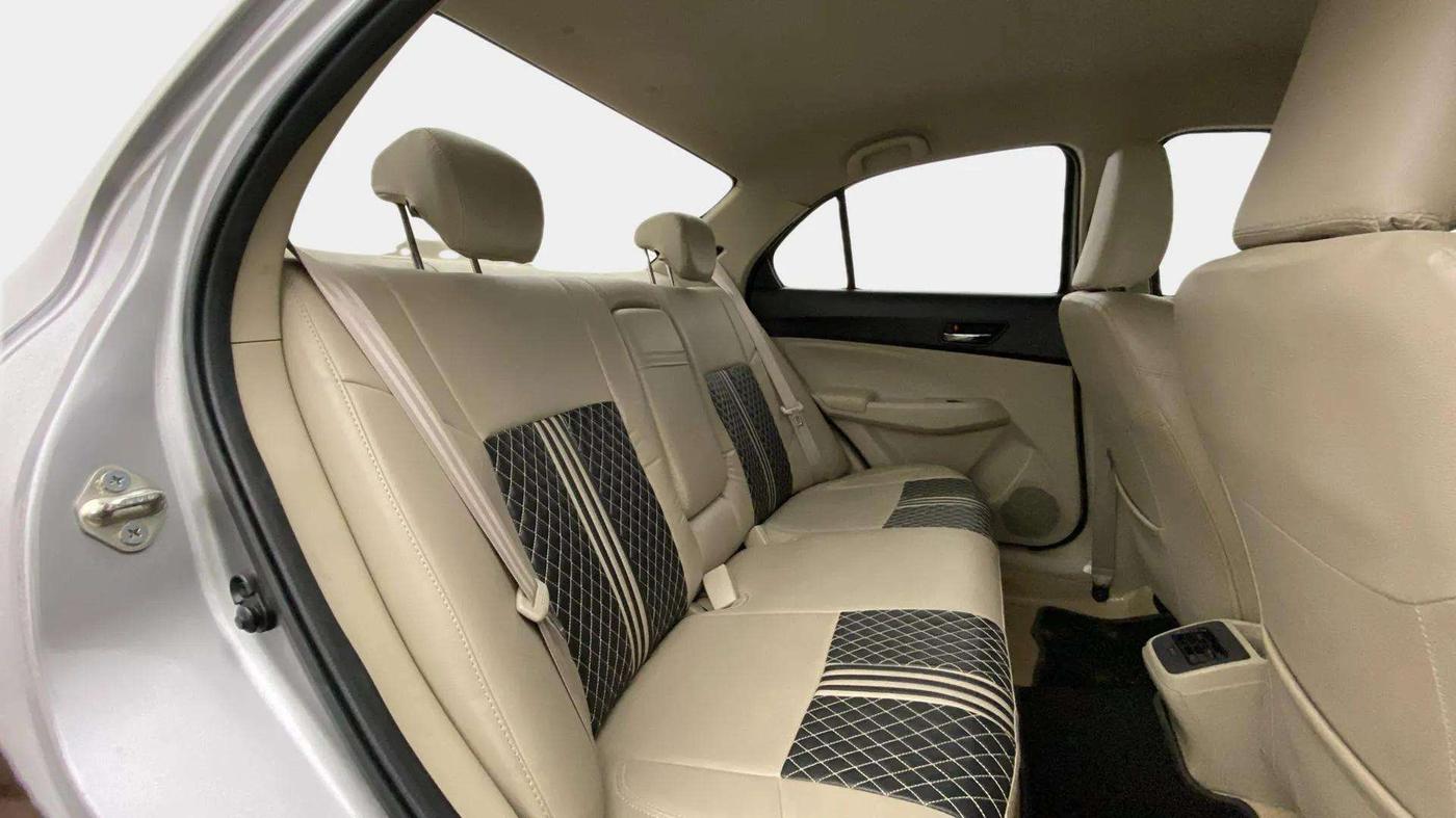 2021 Maruti Dzire ZXI AMT, Petrol, Automatic, 1,24,064 km, Right Side Rear Door Cabin