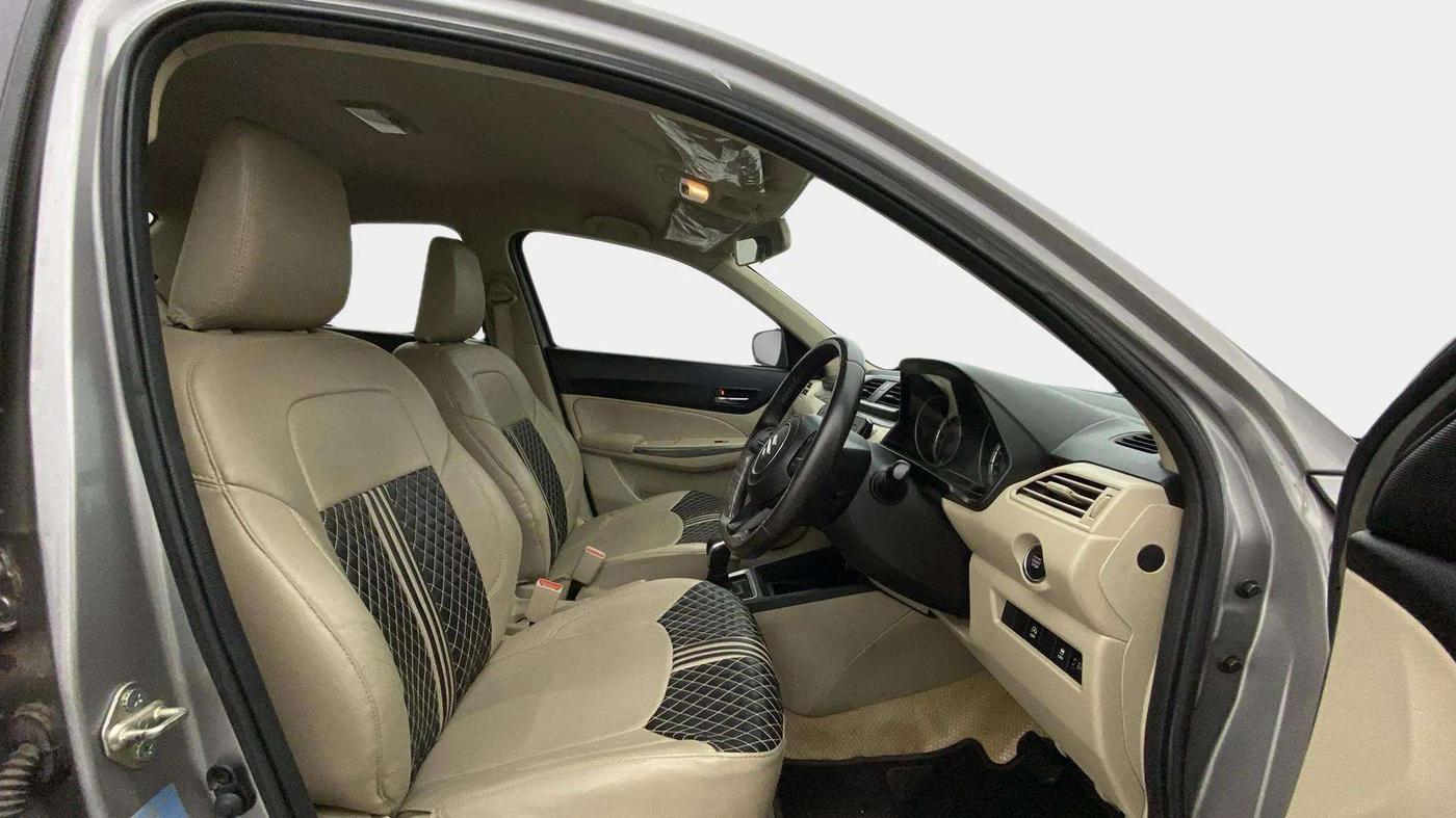 2021 Maruti Dzire ZXI AMT, Petrol, Automatic, 1,24,064 km, Right Side Front Door Cabin