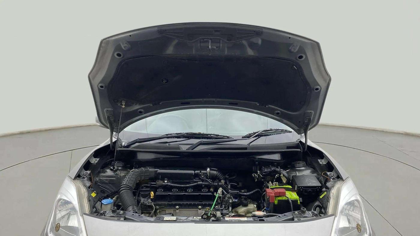 2021 Maruti Dzire ZXI AMT, Petrol, Automatic, 1,24,064 km, Open Bonet
