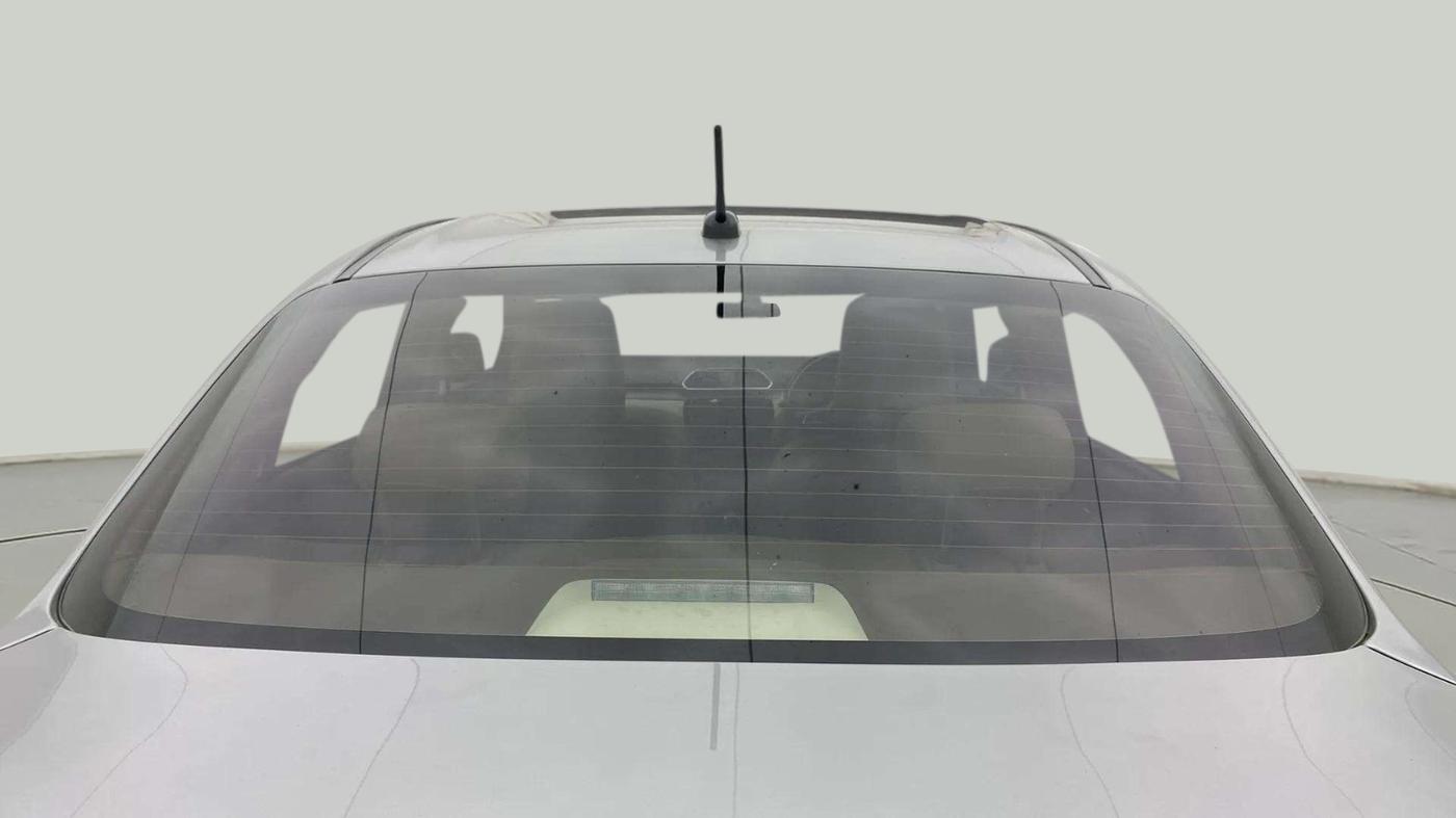 2021 Maruti Dzire ZXI AMT, Petrol, Automatic, 1,24,064 km, Rear Windshield