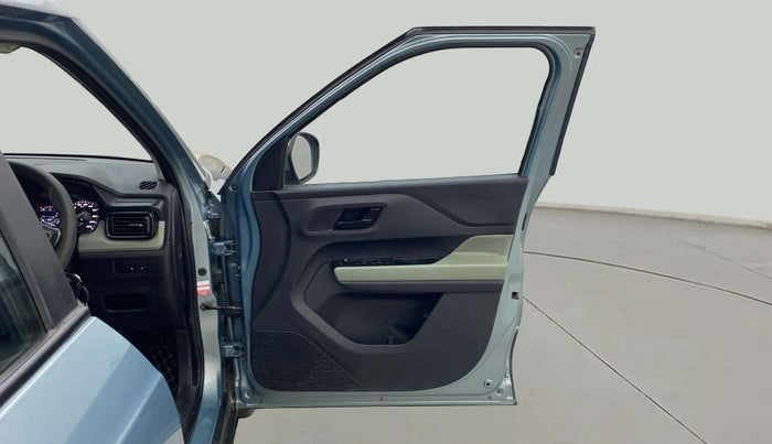 2023 Tata PUNCH CREATIVE  MT, Petrol, Manual, 47,184 km, RHS Front Door