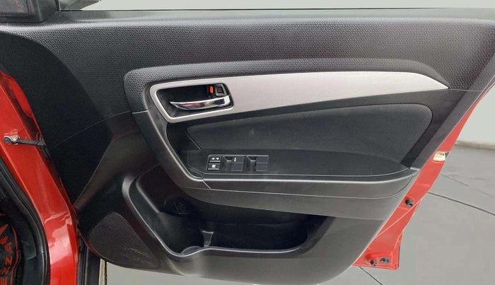 2021 Maruti Vitara Brezza ZXI PLUS DUAL TONE, Petrol, Manual, 1,08,832 km, Driver Side Door Panels Control