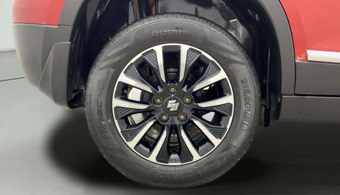 2021 Maruti Vitara Brezza ZXI PLUS DUAL TONE, Petrol, Manual, 1,08,832 km, Right Rear Wheel