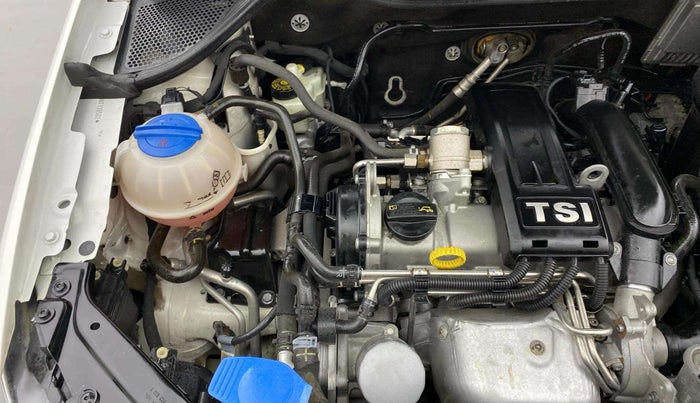 2017 Volkswagen Vento HIGHLINE PETROL AT, Petrol, Automatic, 53,146 km, Engine View - Right