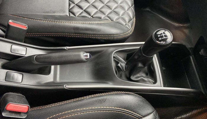 2021 Maruti Baleno ZETA PETROL 1.2, Petrol, Manual, 31,231 km, Gear Lever