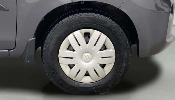 2021 Maruti Alto VXI, Petrol, Manual, 8,647 km, Right Front Wheel