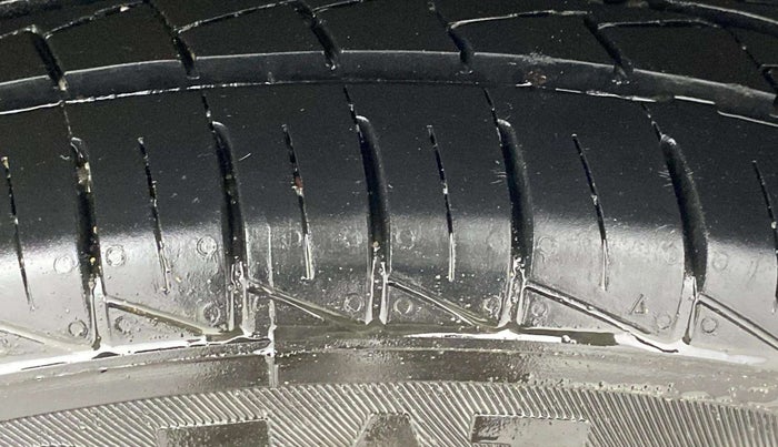 2021 Maruti Alto VXI, Petrol, Manual, 8,647 km, Left Rear Tyre Tread