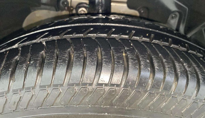 2017 Ford Ecosport TITANIUM 1.5L PETROL, Petrol, Manual, 41,106 km, Right Front Tyre Tread