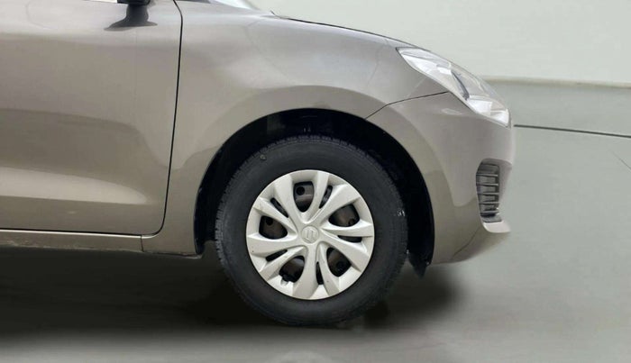 2022 Maruti Swift VXI AMT, Petrol, Automatic, 48,886 km, Right Front Wheel