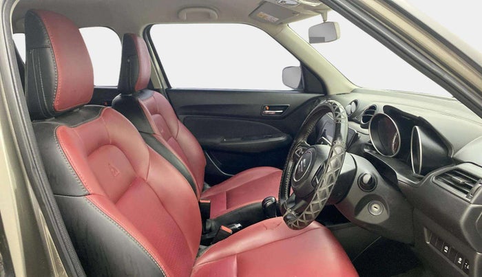 2022 Maruti Swift VXI AMT, Petrol, Automatic, 48,886 km, Right Side Front Door Cabin
