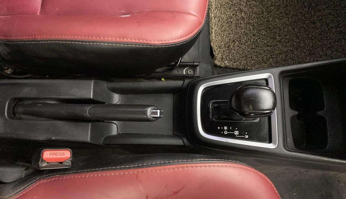 2022 Maruti Swift VXI AMT, Petrol, Automatic, 48,886 km, Gear Lever
