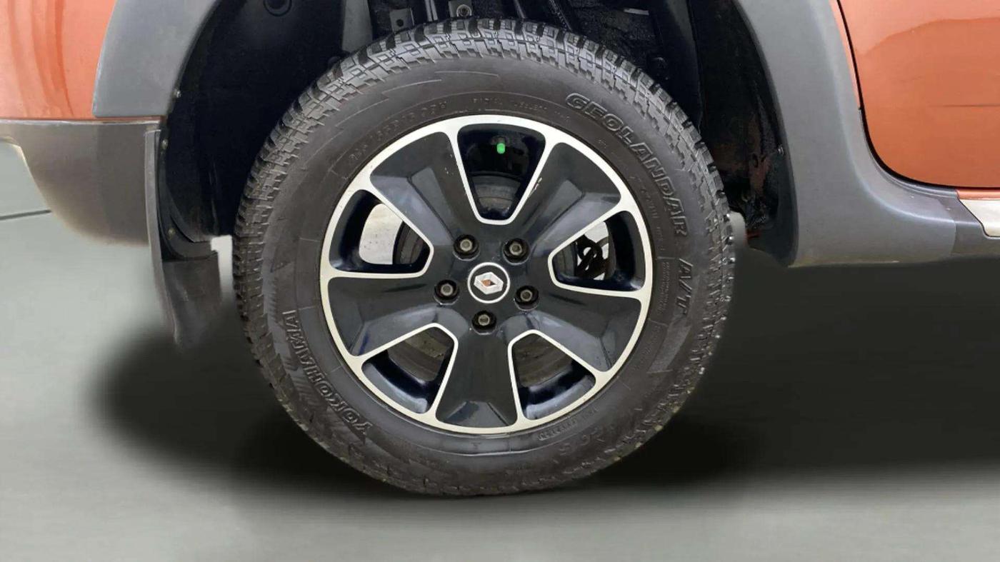 2019 Renault Duster 110 PS RXZ 4X4 MT DIESEL, Diesel, Manual, 71,929 km, Right Rear Wheel