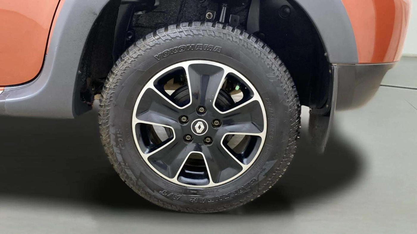 2019 Renault Duster 110 PS RXZ 4X4 MT DIESEL, Diesel, Manual, 71,929 km, Left Rear Wheel