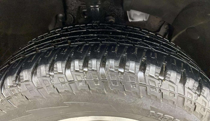 2019 Renault Duster 110 PS RXZ 4X4 MT DIESEL, Diesel, Manual, 71,929 km, Right Front Tyre Tread