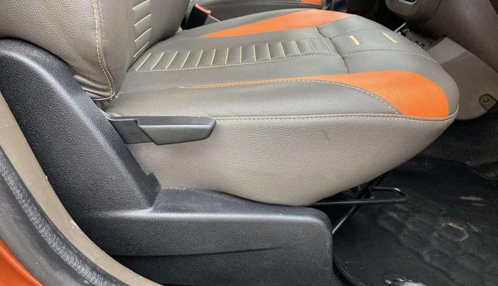2019 Renault Duster 110 PS RXZ 4X4 MT DIESEL, Diesel, Manual, 71,929 km, Driver Side Adjustment Panel