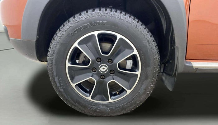 2019 Renault Duster 110 PS RXZ 4X4 MT DIESEL, Diesel, Manual, 71,929 km, Left Front Wheel