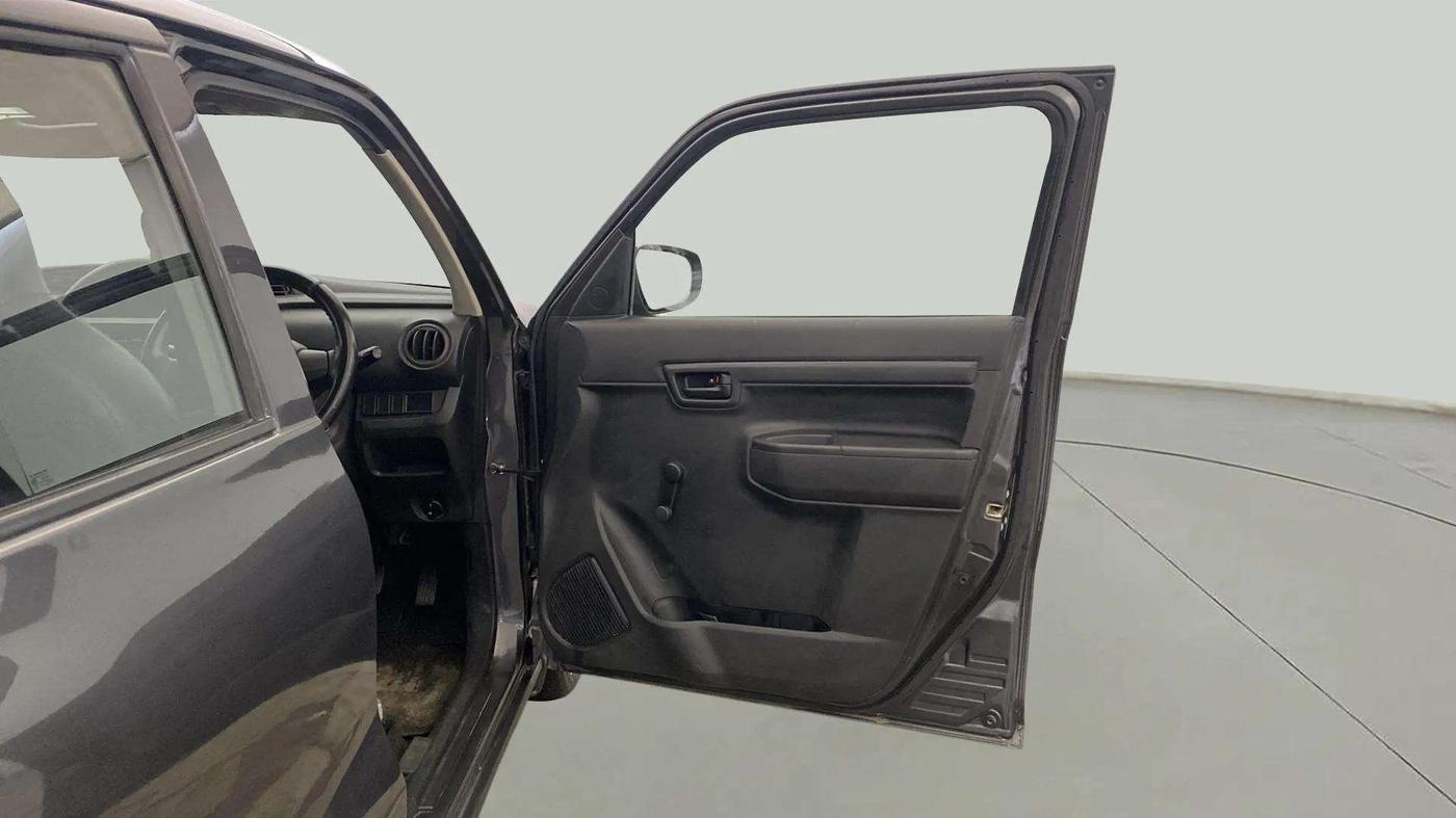 2021 Maruti S PRESSO LXI, Petrol, Manual, 22,433 km, RHS Front Door