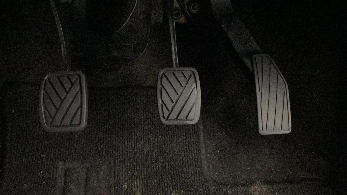 2021 Maruti S PRESSO LXI, Petrol, Manual, 22,433 km, Pedals