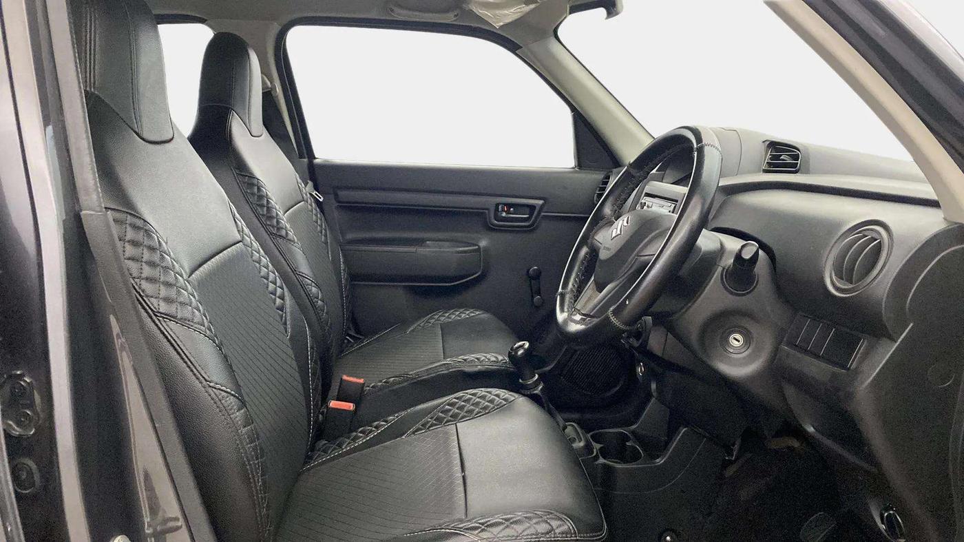 2021 Maruti S PRESSO LXI, Petrol, Manual, 22,433 km, Right Side Front Door Cabin