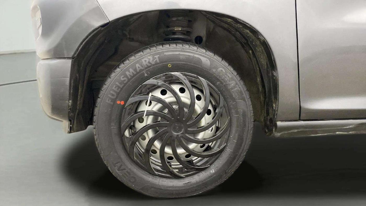 2021 Maruti S PRESSO LXI, Petrol, Manual, 22,433 km, Left Front Wheel