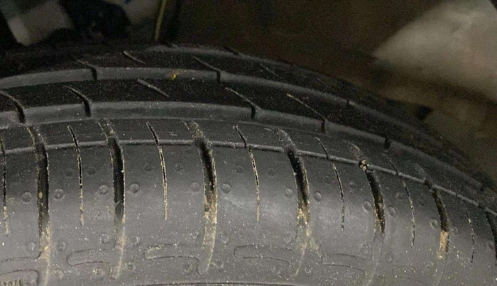 2025 Hyundai EXTER EX 1.2 MT, Petrol, Manual, 1,363 km, Left Front Tyre Tread