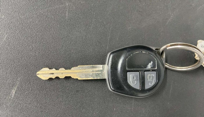 2016 Maruti Swift Dzire VXI, Petrol, Manual, 89,251 km, Key Close Up