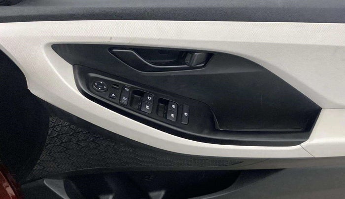 2022 Hyundai Creta E 1.5 DIESEL, Diesel, Manual, 30,573 km, Driver Side Door Panels Control