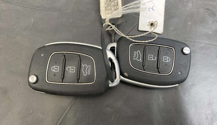 2022 Hyundai Creta E 1.5 DIESEL, Diesel, Manual, 30,573 km, Key Close Up