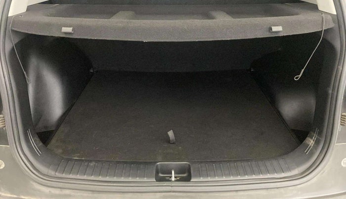 2022 Hyundai Creta E 1.5 DIESEL, Diesel, Manual, 30,573 km, Boot Open Zoomed View