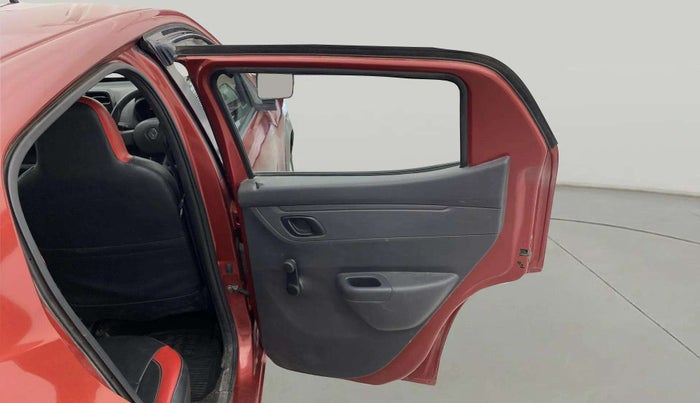 2016 Renault Kwid RXT 0.8, Petrol, Manual, 1,14,343 km, RHS Rear Door