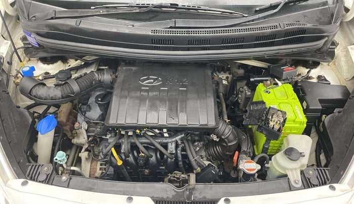 2016 Hyundai Grand i10 ASTA AT 1.2 KAPPA VTVT, CNG, Automatic, 75,512 km, Engine View