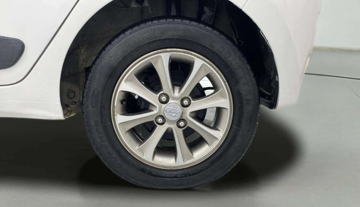 2016 Hyundai Grand i10 ASTA AT 1.2 KAPPA VTVT, CNG, Automatic, 75,512 km, Left Rear Wheel