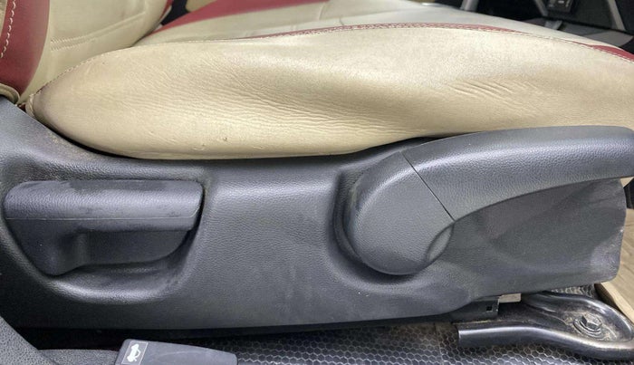 2019 Honda City 1.5L I-VTE V CVT, Petrol, Automatic, 40,373 km, Driver Side Adjustment Panel