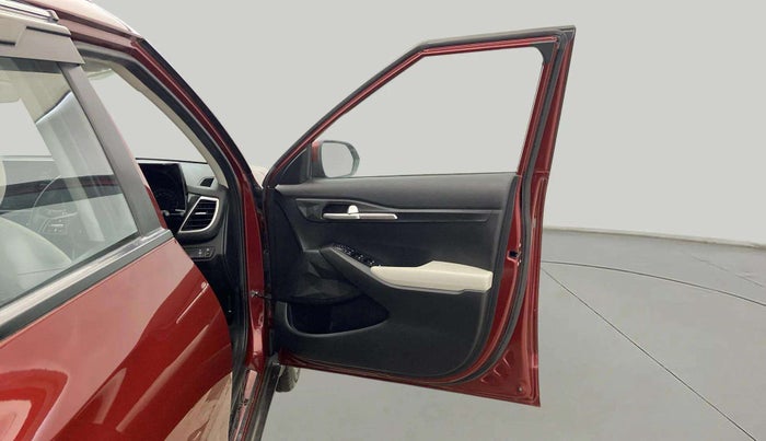 2022 KIA SELTOS HTK PLUS 1.5 IMT, Petrol, Manual, 17,357 km, RHS Front Door