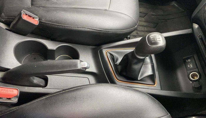 2017 Hyundai Elite i20 ASTA 1.2 DUAL TONE, Petrol, Manual, 12,728 km, Gear Lever